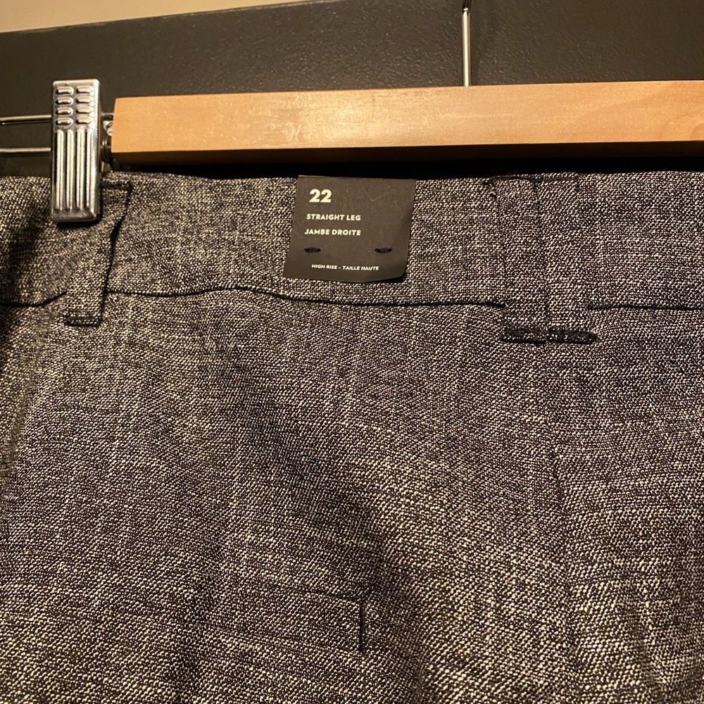 Reitmans size 22 high rise straight leg, regular length pants heather dark grey